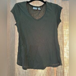 Women’s basic v neck tee shirt